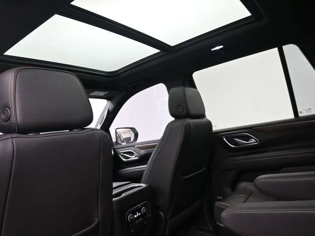 Used 2022 Chevrolet Tahoe High Country AWD/4WD image 19