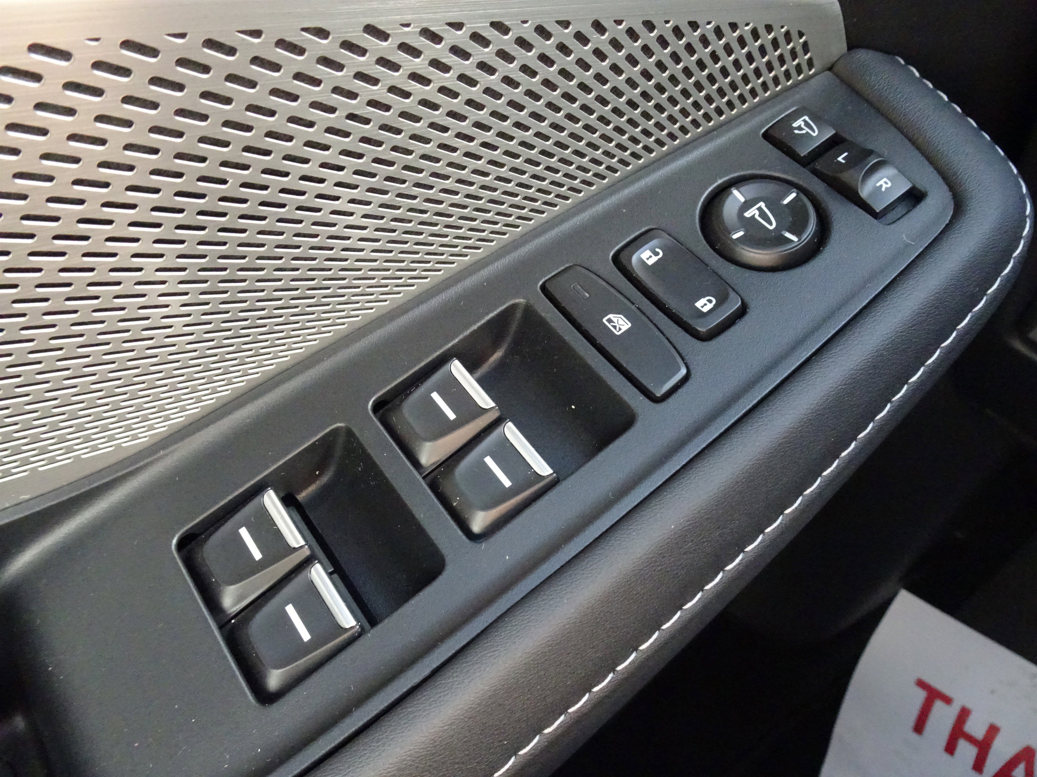 Used 2023 Acura MDX SH-AWD w/ Technology Package image 24