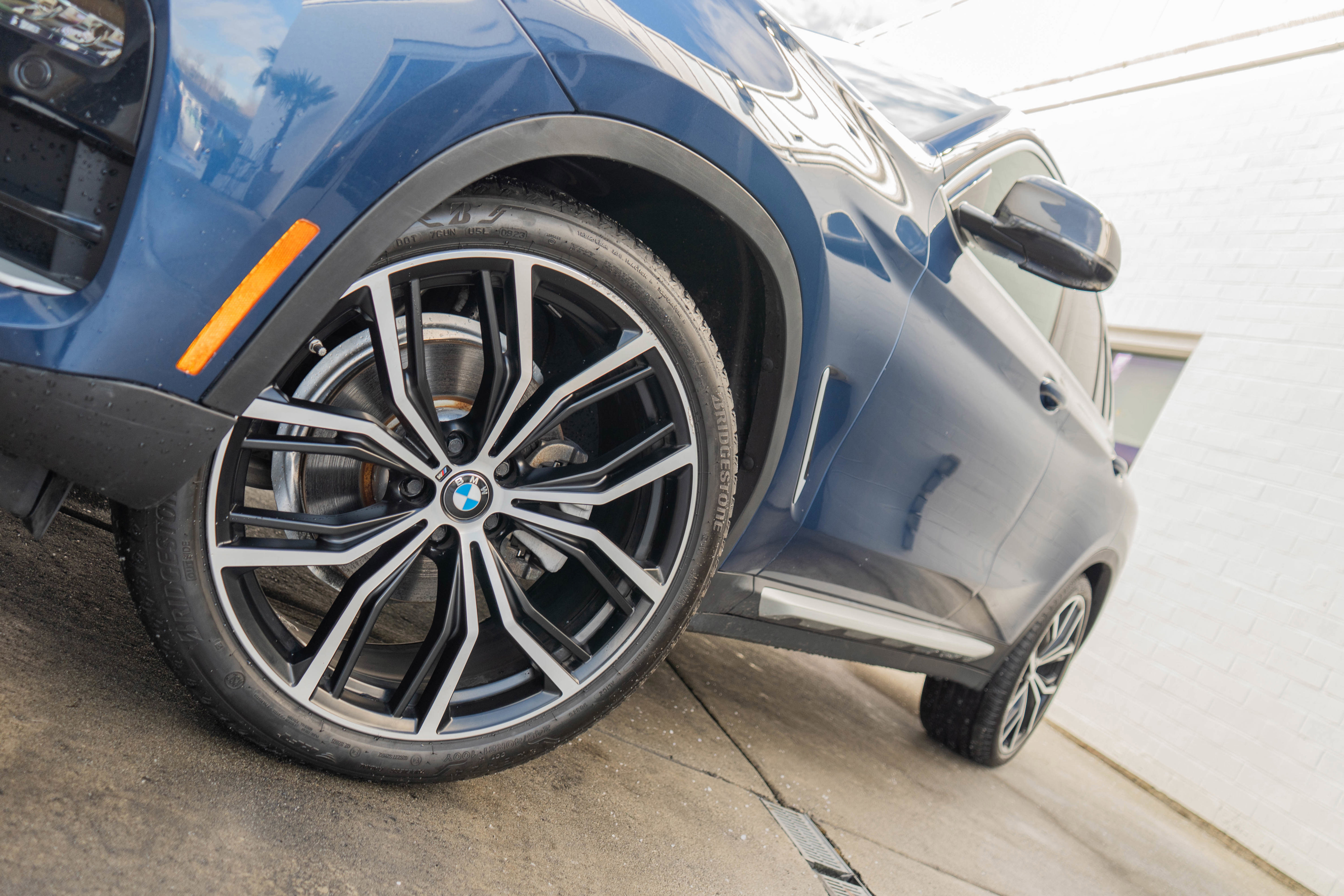 Used 2020 BMW X4 xDrive30i w/ Convenience Package image 4