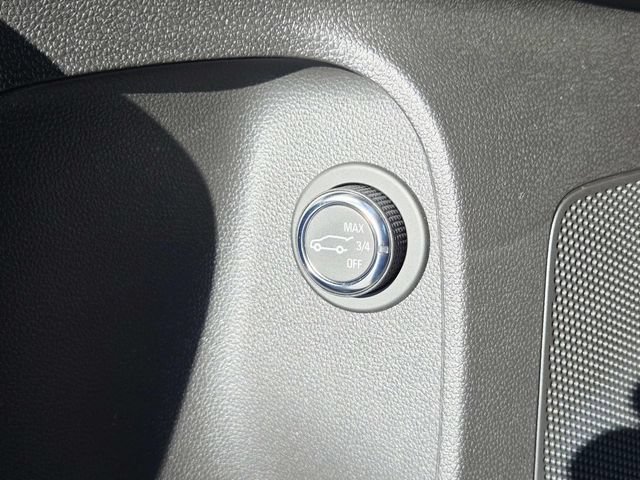 Used 2025 Buick Envista Preferred w/ Convenience I Package FWD image 32