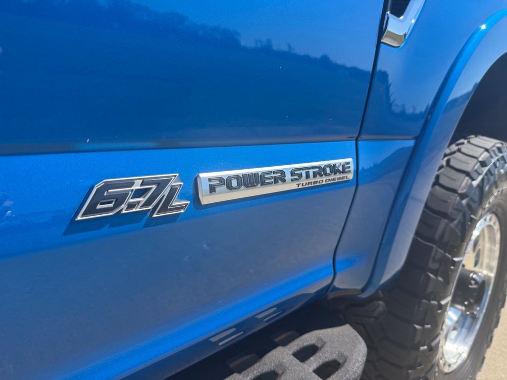 Used 2021 Ford F350 Lariat w/ Tremor Off-Road Package AWD/4WD image 3