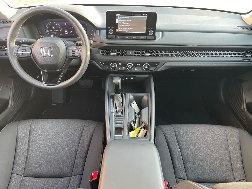 Used 2024 Honda Accord EX image 30