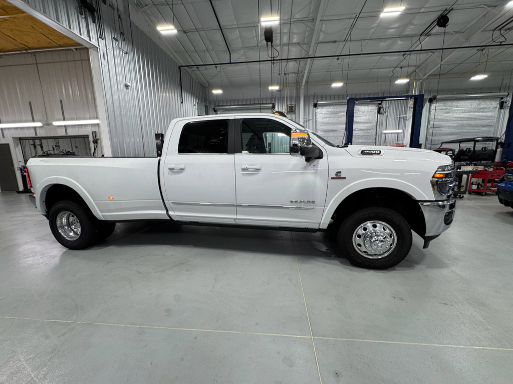 New 2025 RAM 3500 Limited image 60
