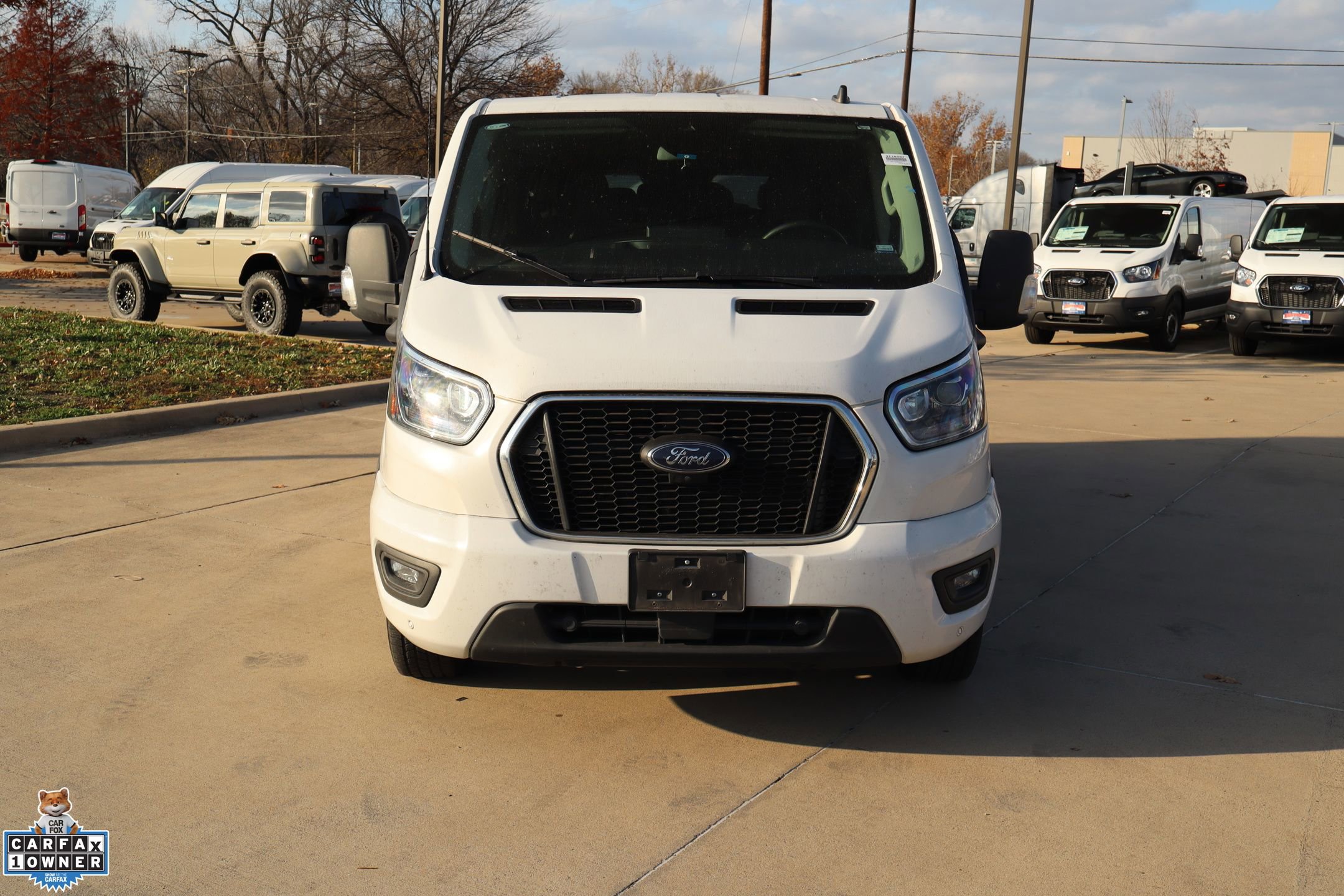 Used 2023 Ford Transit 350 XLT image 9