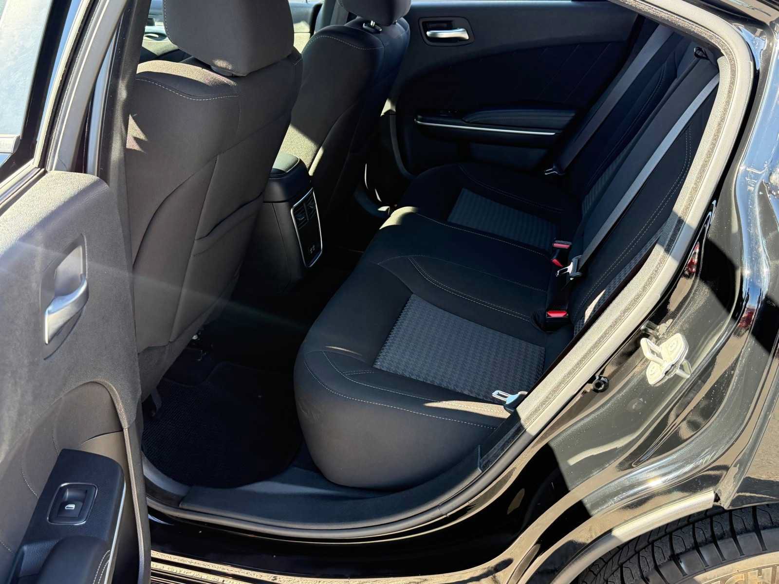 Used 2023 Dodge Charger SXT RWD image 23