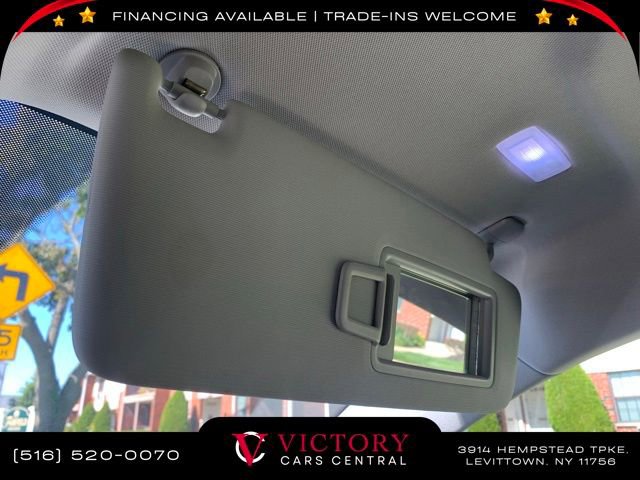 Used 2023 Volkswagen Taos SE image 33