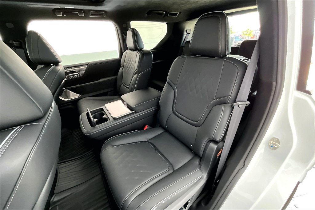 New 2027 INFINITI QX80 Autograph w/ Premium Cargo Package AWD/4WD image 19