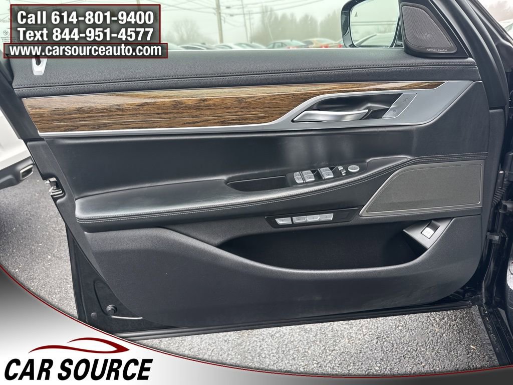 Used 2018 BMW 750i xDrive image 14