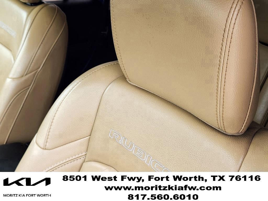 Used 2019 Jeep Wrangler Unlimited Rubicon AWD/4WD image 14