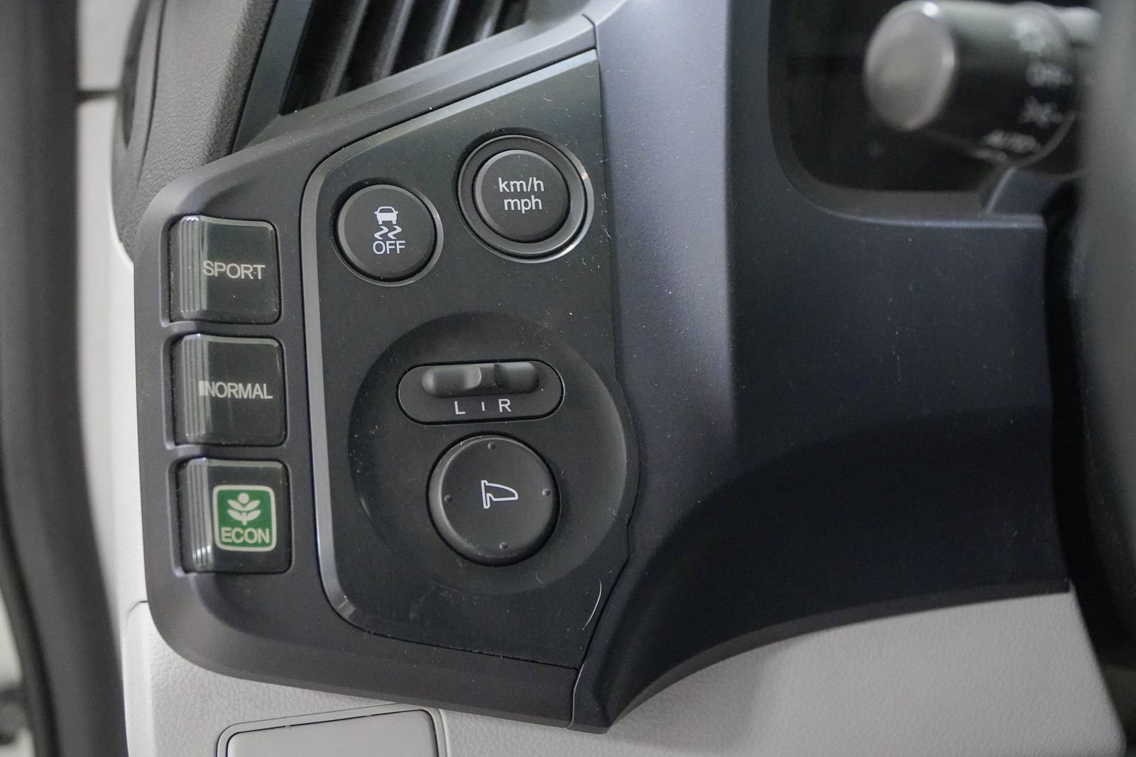 Used 2011 Honda CR-Z EX image 23