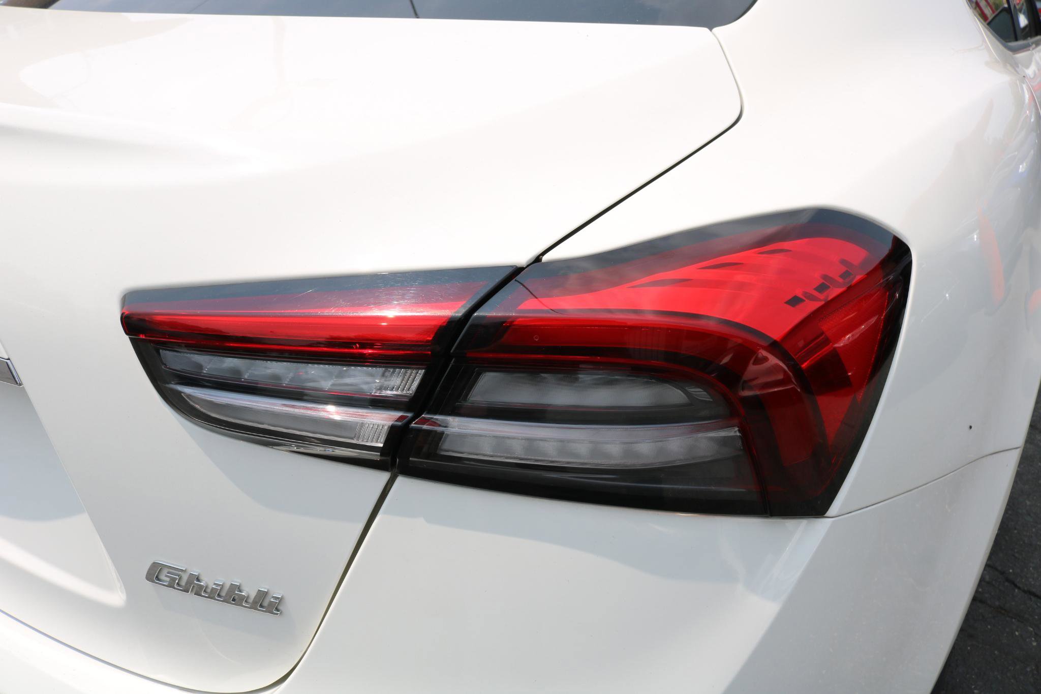 Used 2021 Maserati Ghibli S image 10