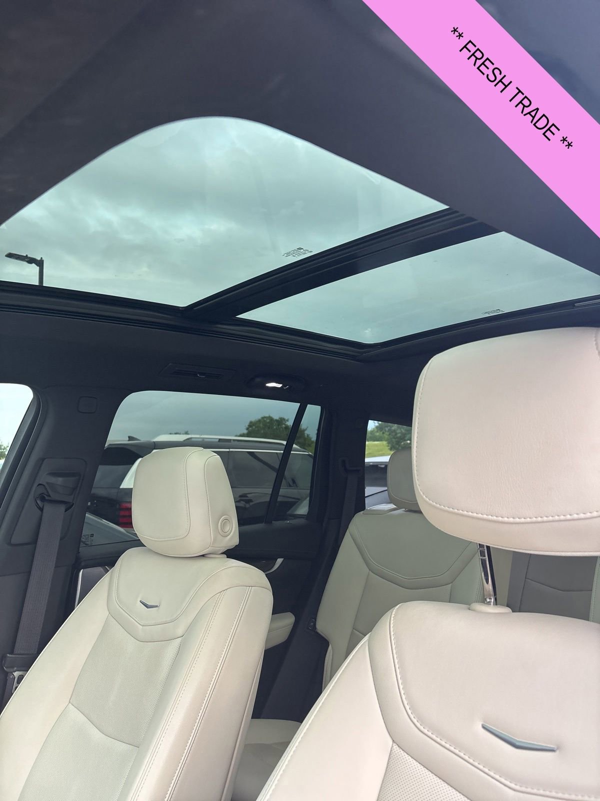 Used 2023 Cadillac XT6 Sport w/ LPO, ONYX Package AWD/4WD image 18