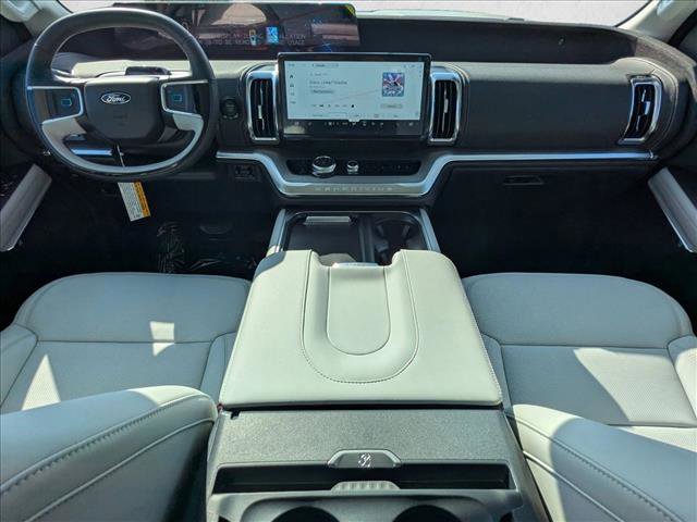 New 2025 Ford Expedition Max Platinum w/ Driver's Package image 14