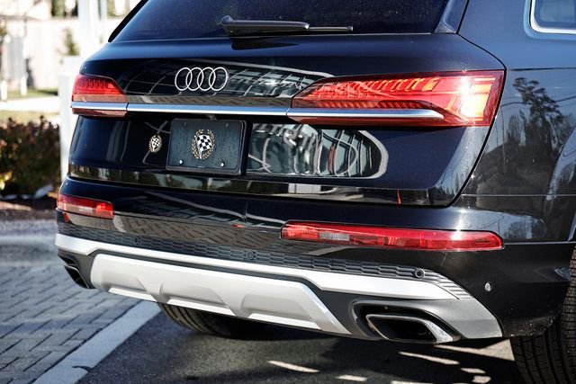Used 2025 Audi Q7 3.0T Premium Plus image 9