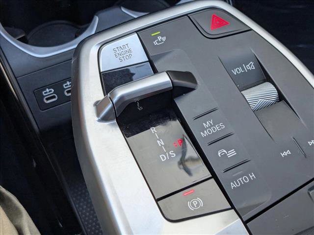 Used 2025 BMW X2 xDrive28i w/ Premium Package image 12