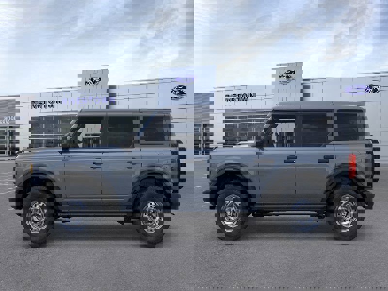 New 2025 Ford Bronco 4-Door image 28