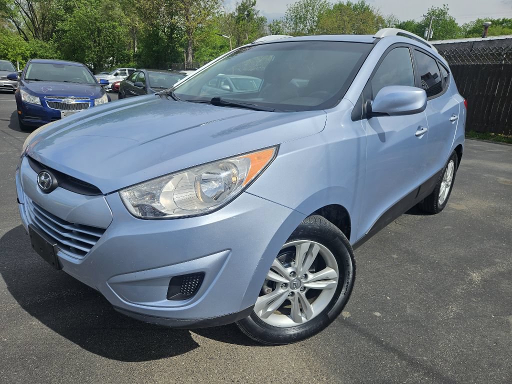 Used 2011 Hyundai Tucson GLS FWD image 1