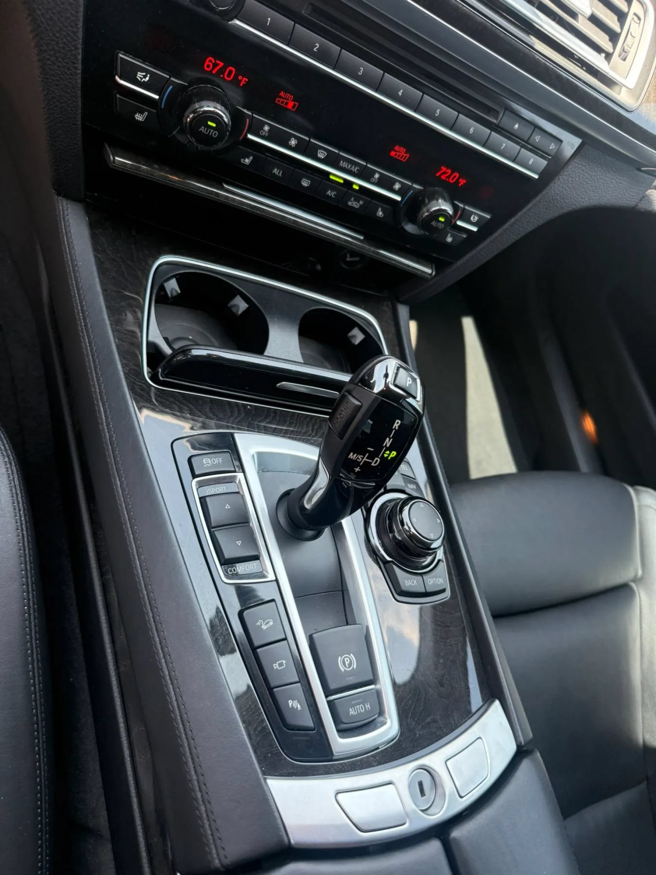 Used 2013 BMW 750Li xDrive AWD/4WD image 14