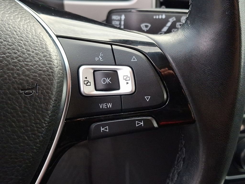 Used 2019 Volkswagen Atlas SE w/ Towing Package image 24