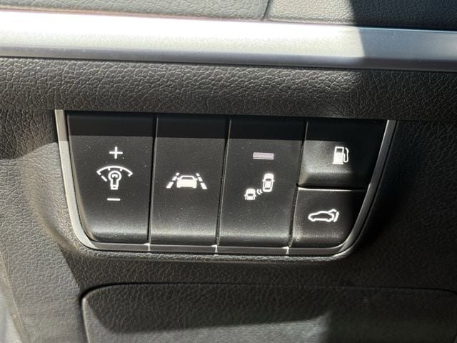 Used 2019 Kia Stinger GT2 AWD/4WD image 24