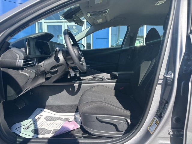 Certified 2025 Hyundai Elantra SE image 15