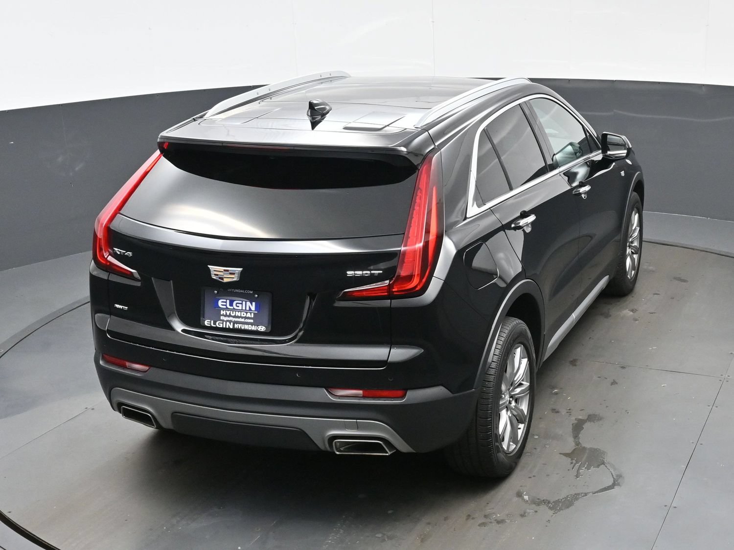 Used 2020 Cadillac XT4 Premium Luxury w/ Technology Package AWD/4WD image 37