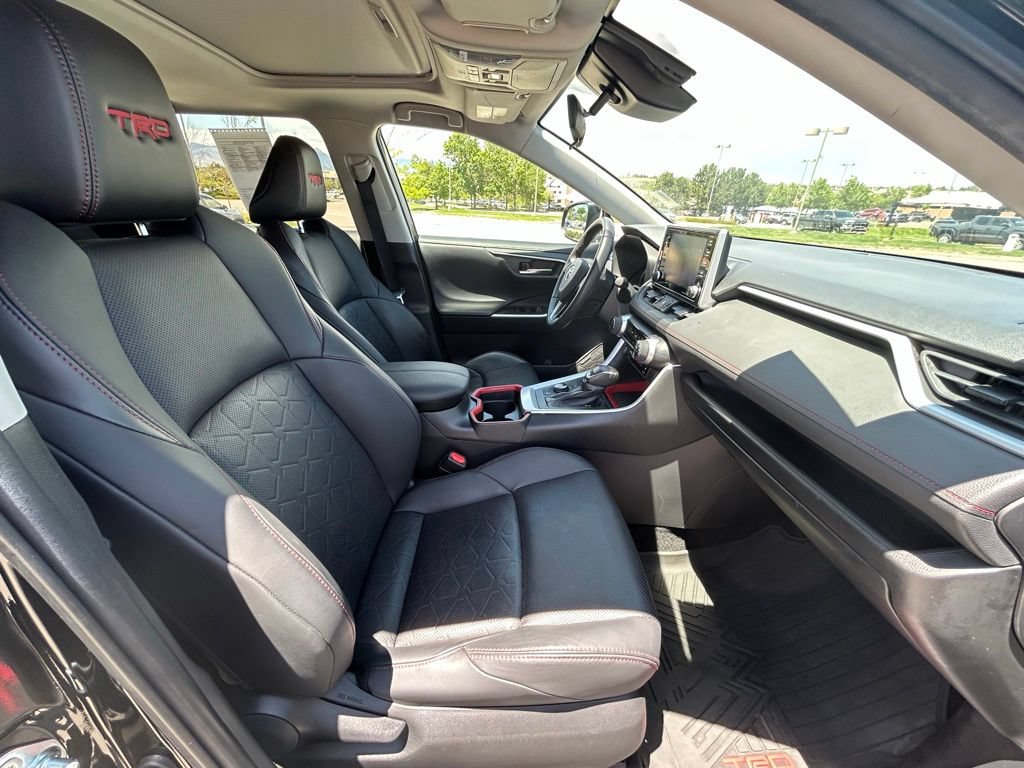 Used 2021 Toyota RAV4 TRD Off-Road w/ TRD Off-Road Weather Package AWD/4WD image 31