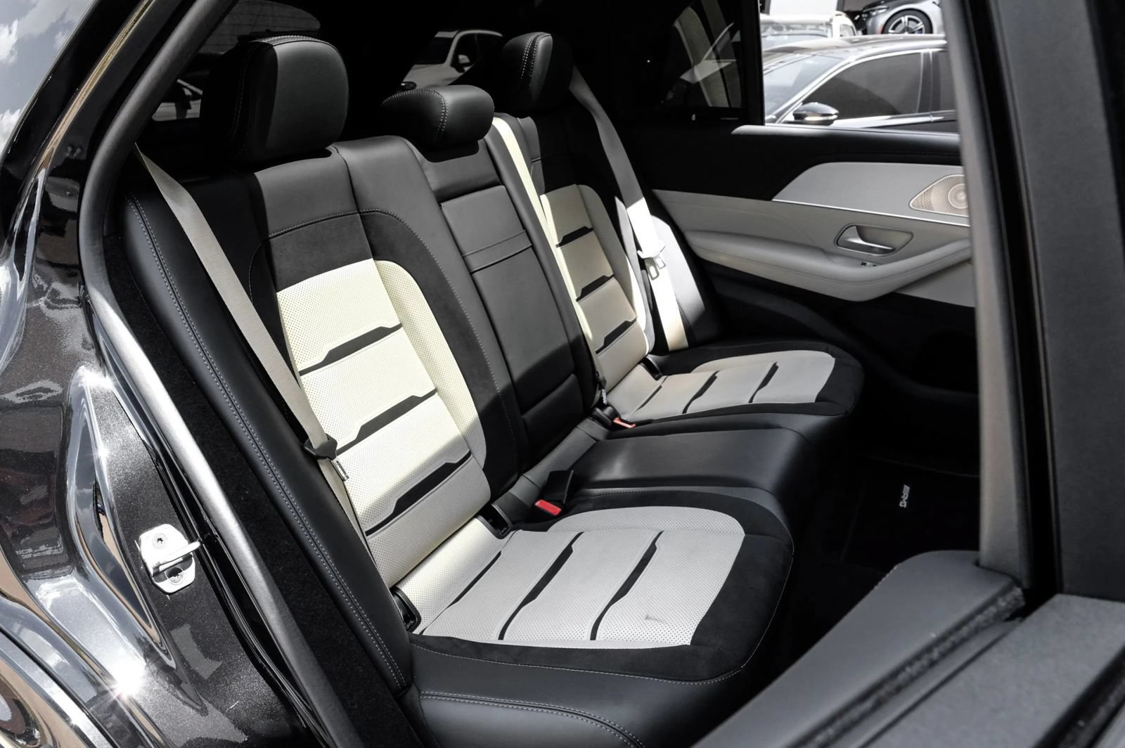 Used 2024 Mercedes-Benz GLE 63 AMG S image 40