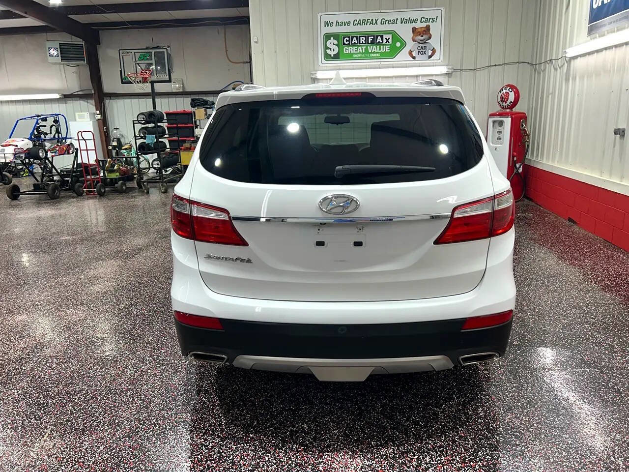 Used 2016 Hyundai Santa Fe SE FWD image 13