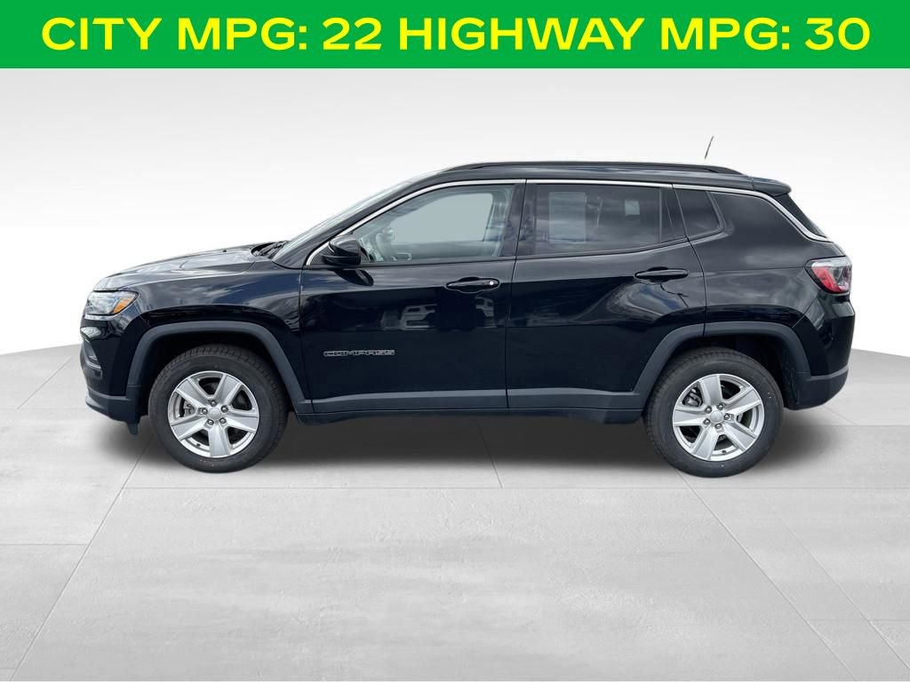 Used 2022 Jeep Compass Latitude image 7