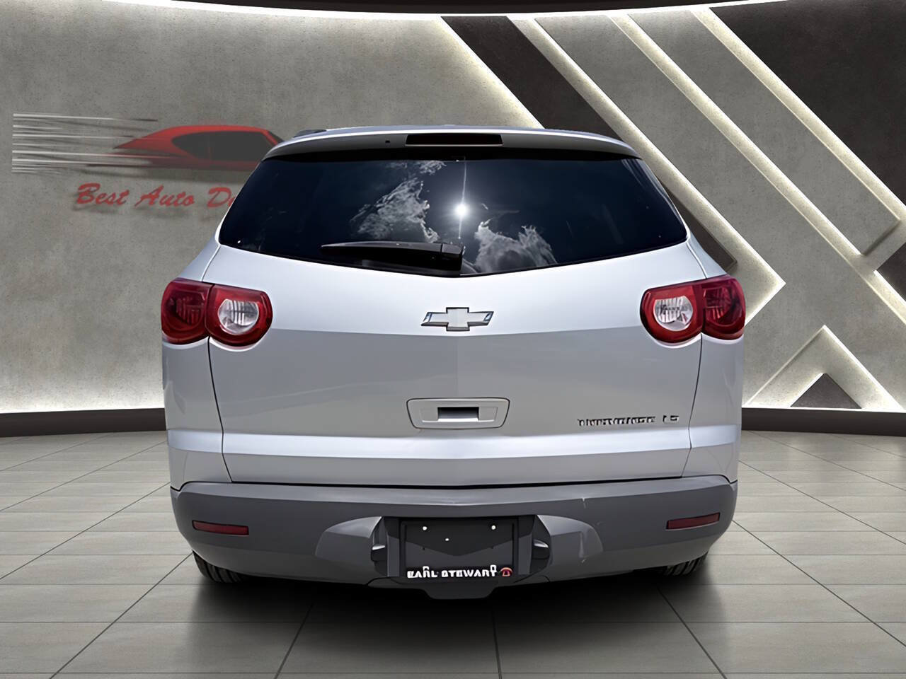 Used 2011 Chevrolet Traverse LS FWD image 8