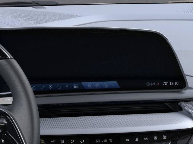 New 2027 Cadillac Optiq Premium Luxury w/ LPO, Floor Liner Package AWD/4WD image 20
