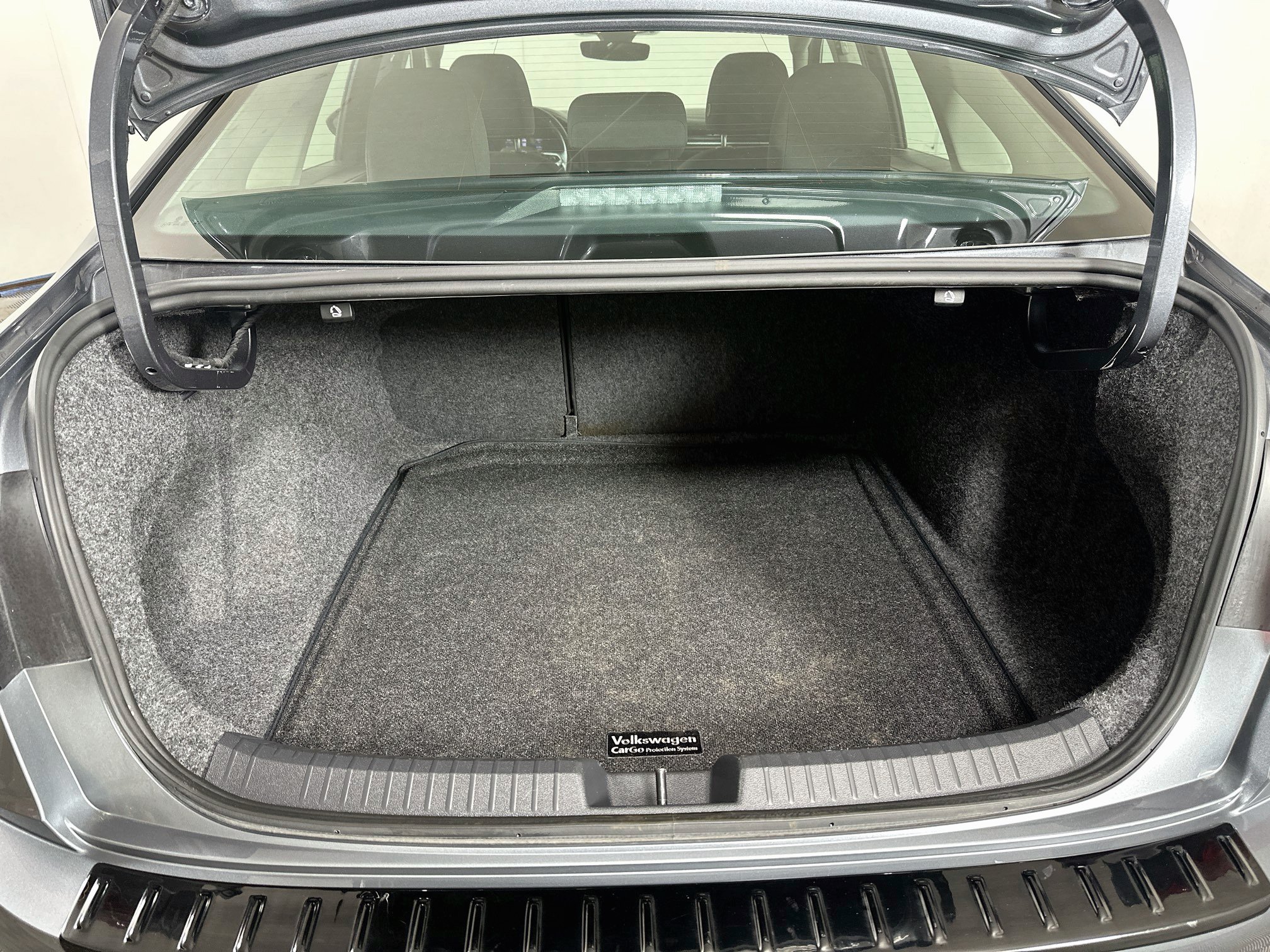 Used 2025 Volkswagen Jetta S FWD image 23