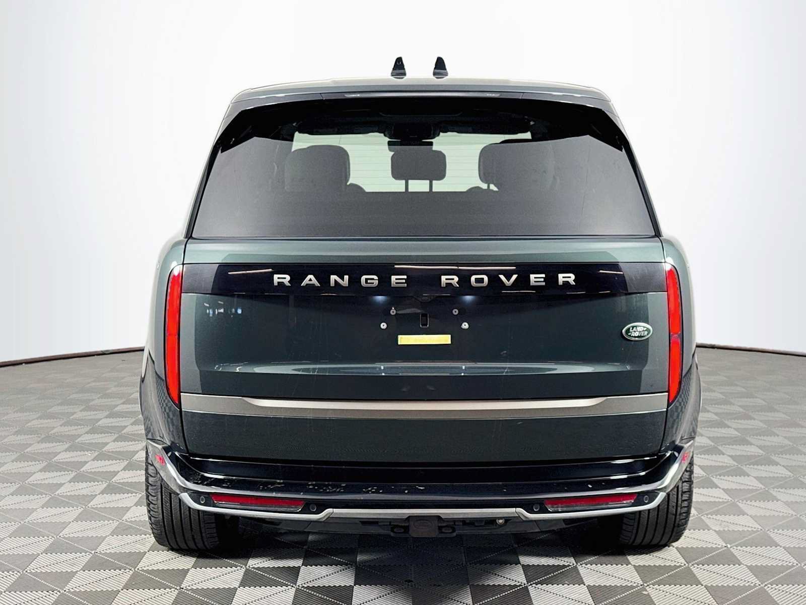 Used 2023 Land Rover Range Rover SE AWD/4WD image 6