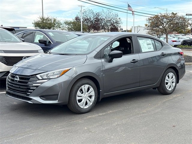 New 2025 Nissan Versa S w/ Trunk Package image 2