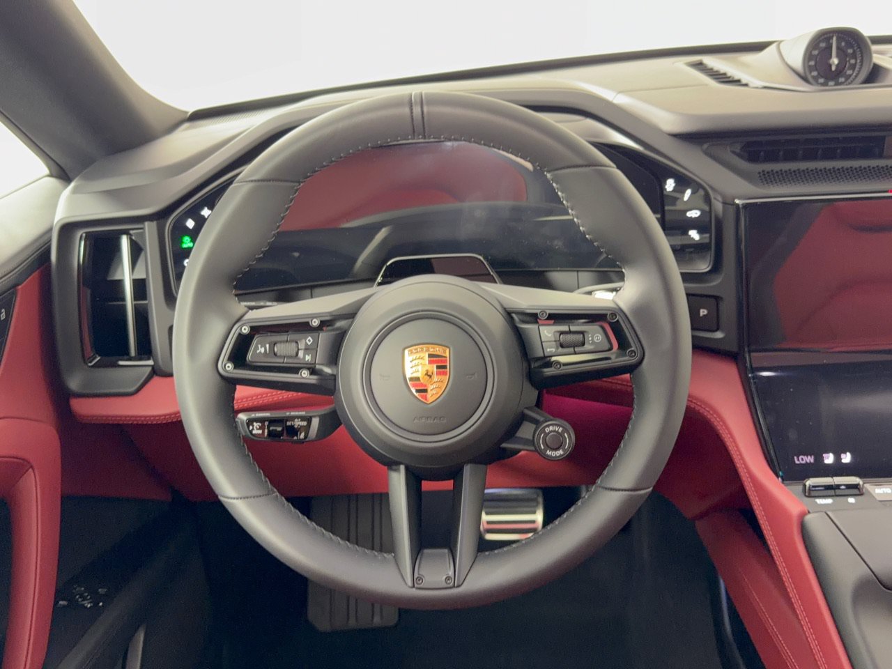 New 2026 Porsche Cayenne S AWD/4WD image 10