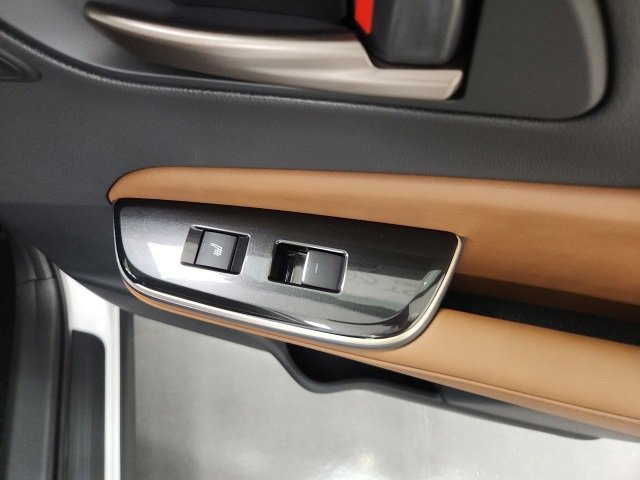 New 2026 Toyota Crown Limited image 13