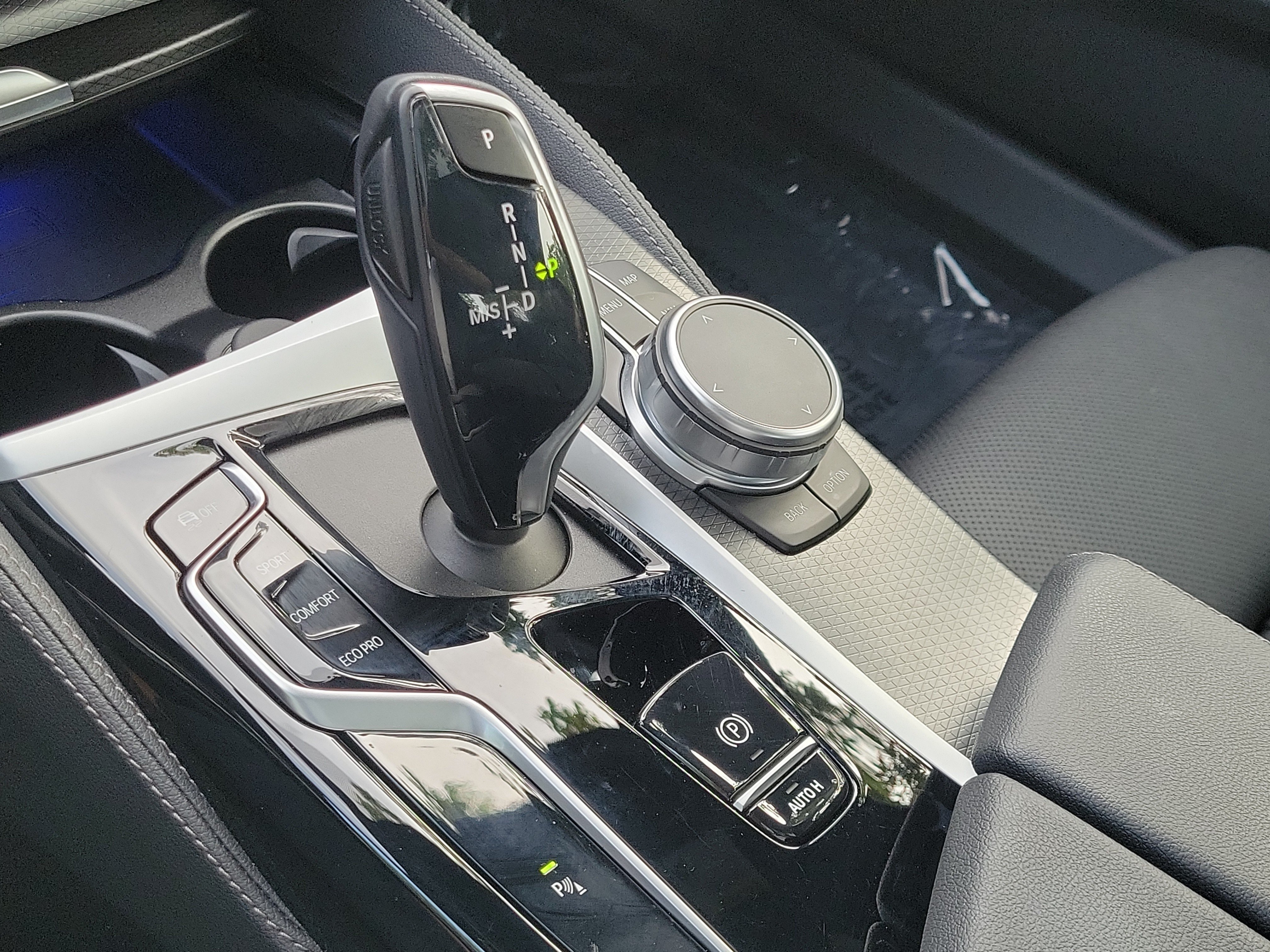 Used 2023 BMW 540i w/ M Sport Package RWD image 29