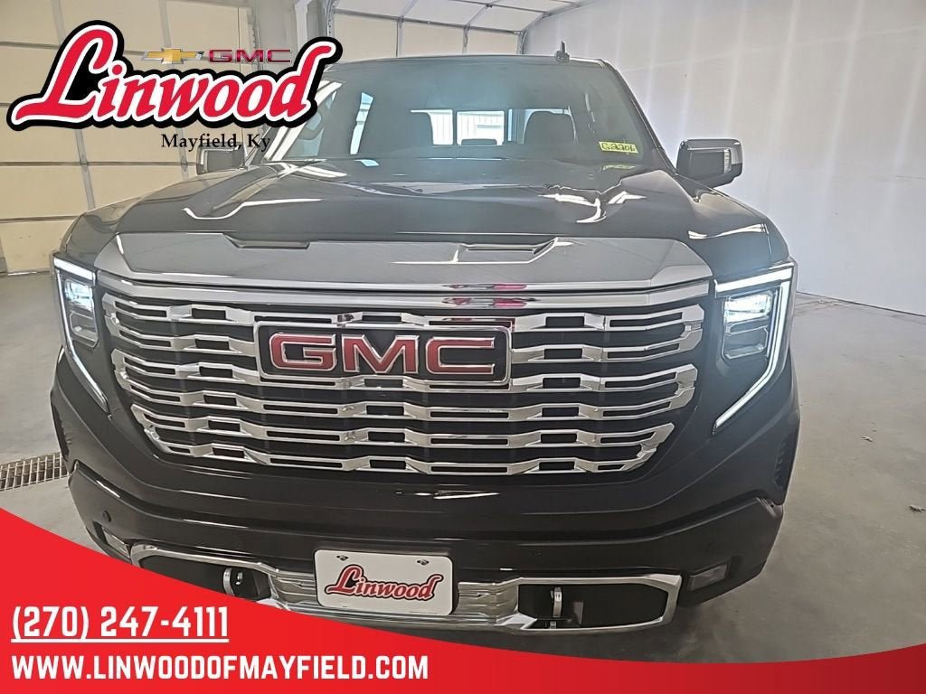 New 2026 GMC Sierra 1500 Denali w/ Denali Reserve Package AWD/4WD image 3