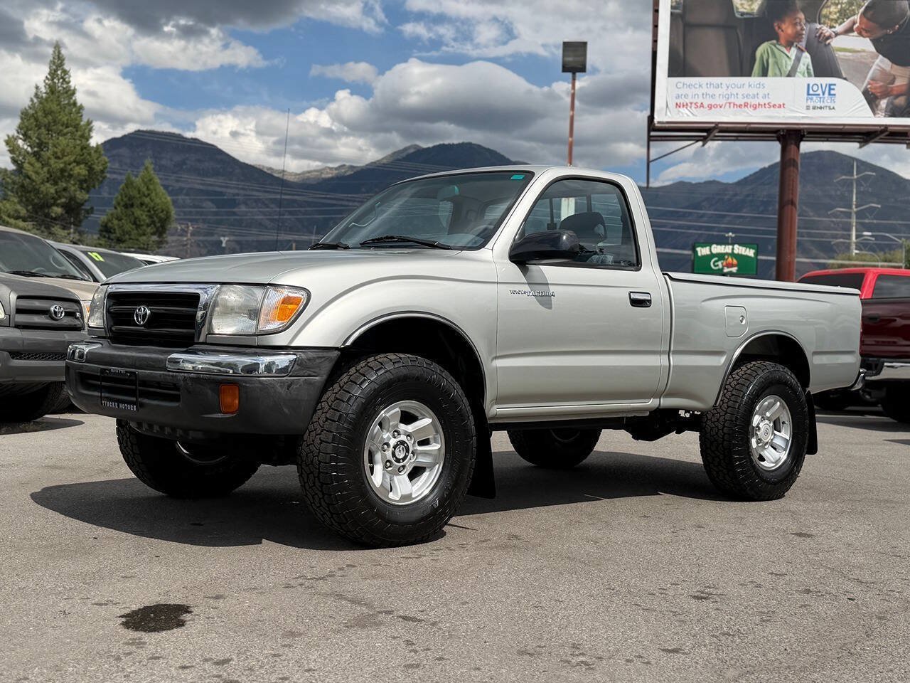 Used 2000 Toyota Tacoma 4x4 Regular Cab