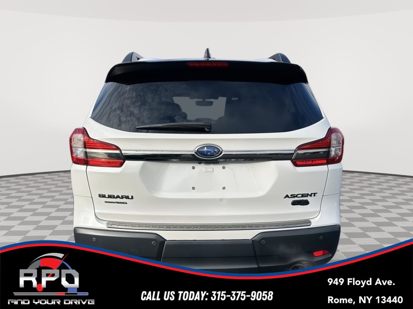 Used 2022 Subaru Ascent Onyx Edition image 4