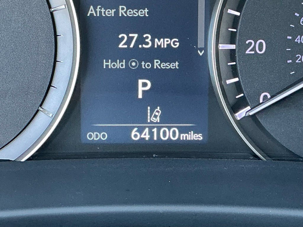 Certified 2020 Lexus RX 450hL AWD w/ Premium Package image 32