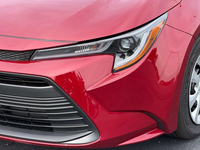 Certified 2026 Toyota Corolla LE FWD image 10