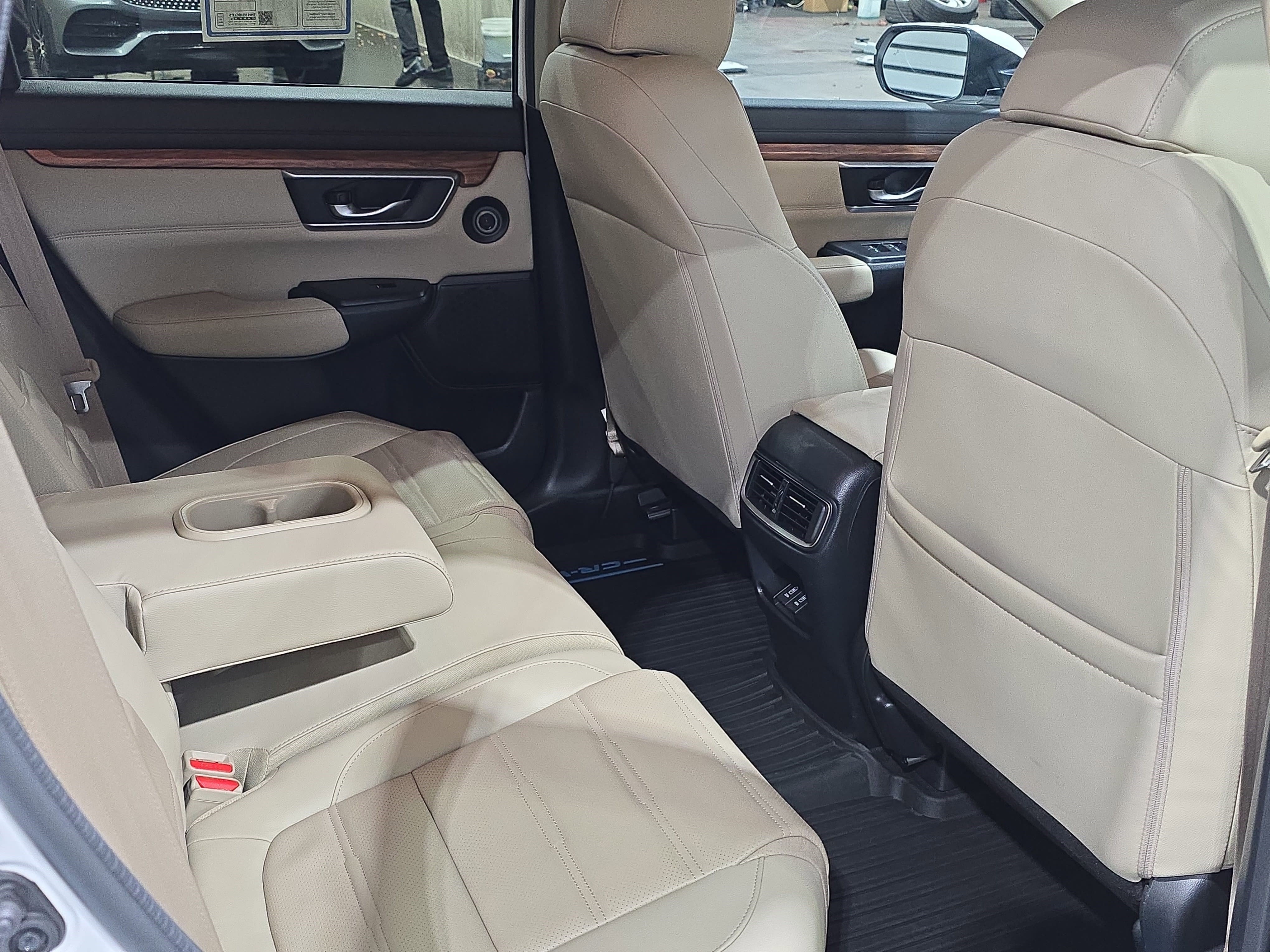 Certified 2020 Honda CR-V Touring image 11