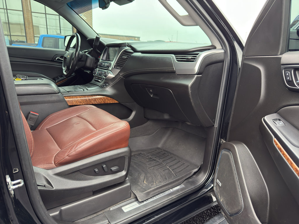 Used 2019 Chevrolet Tahoe Premier w/ Premier Plus Edition image 32