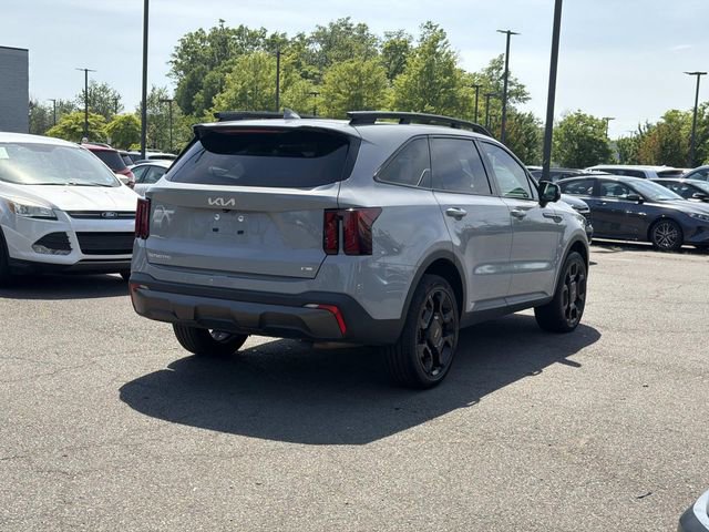 Used 2024 Kia Sorento SX AWD/4WD image 2