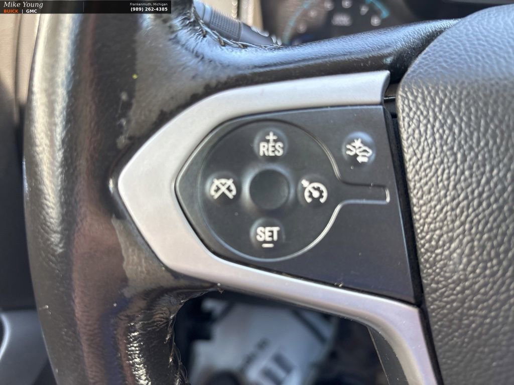 Used 2020 Chevrolet Colorado LT w/ Safety Package RWD image 19