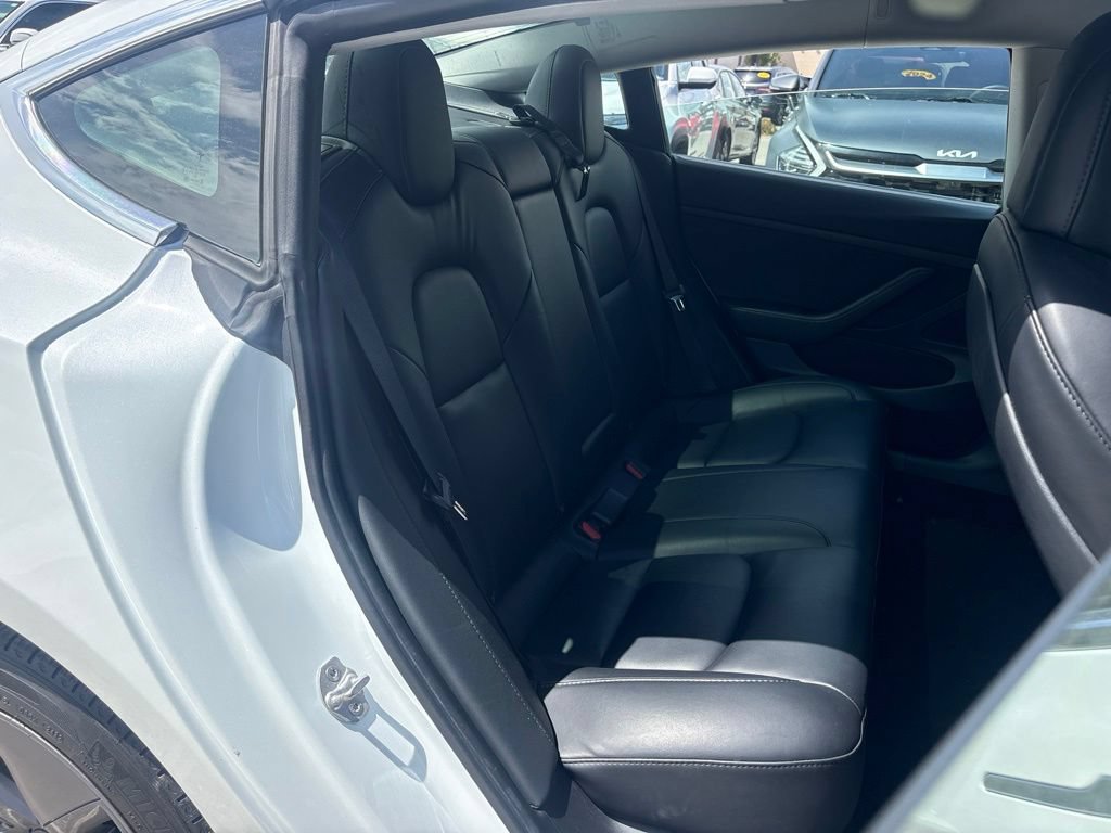 Used 2020 Tesla Model 3 RWD image 15