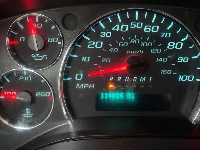 Used 2019 Chevrolet Express 2500 w/ Enhanced Convenience Package image 2