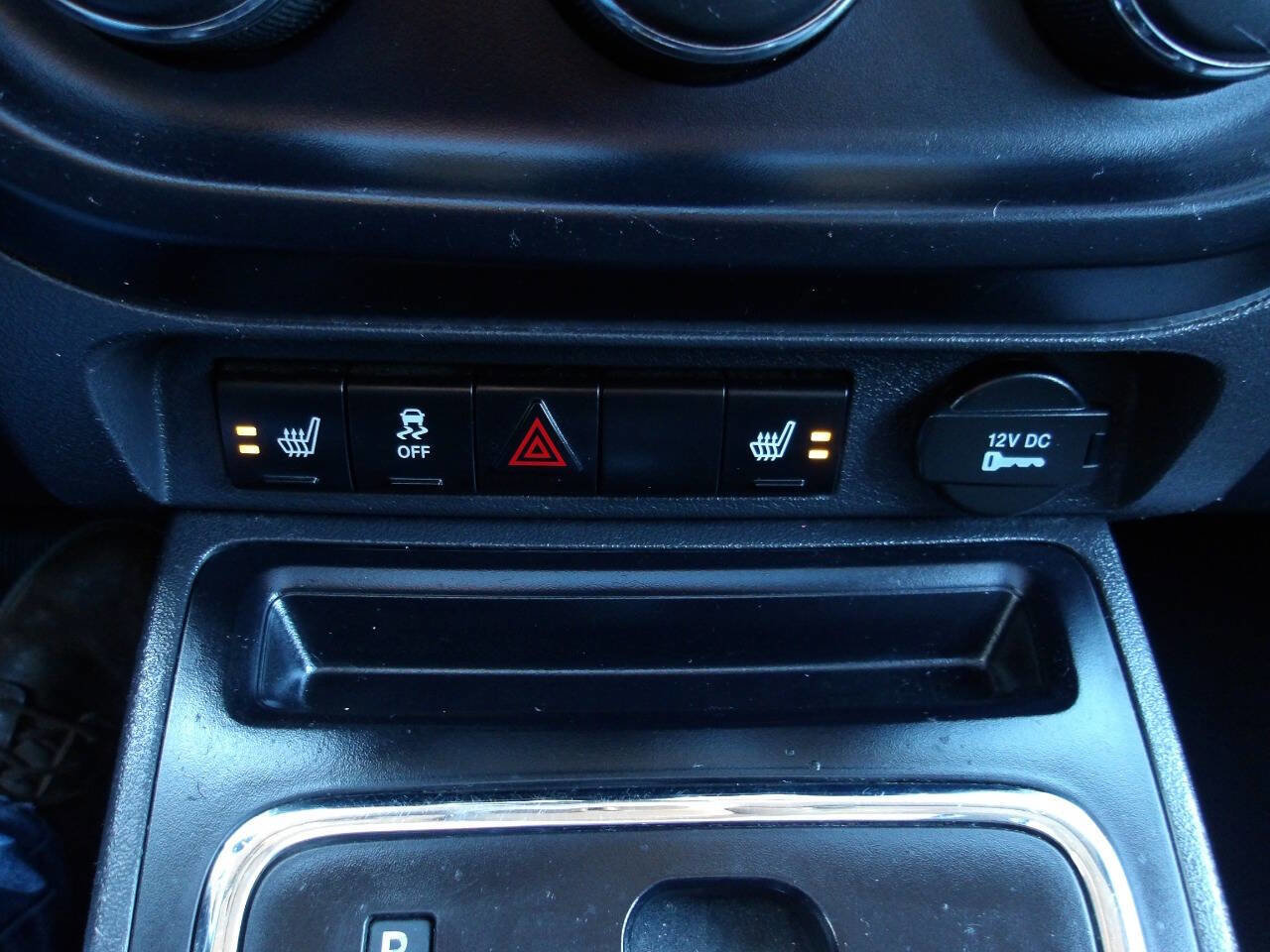 Used 2012 Jeep Compass Latitude w/ Sun/Sound Group image 14